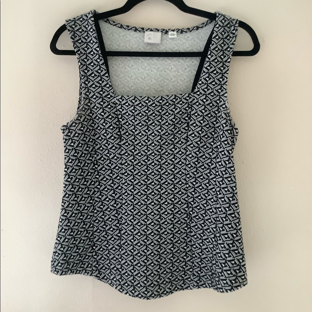 ANTHROPOLOGY TOP